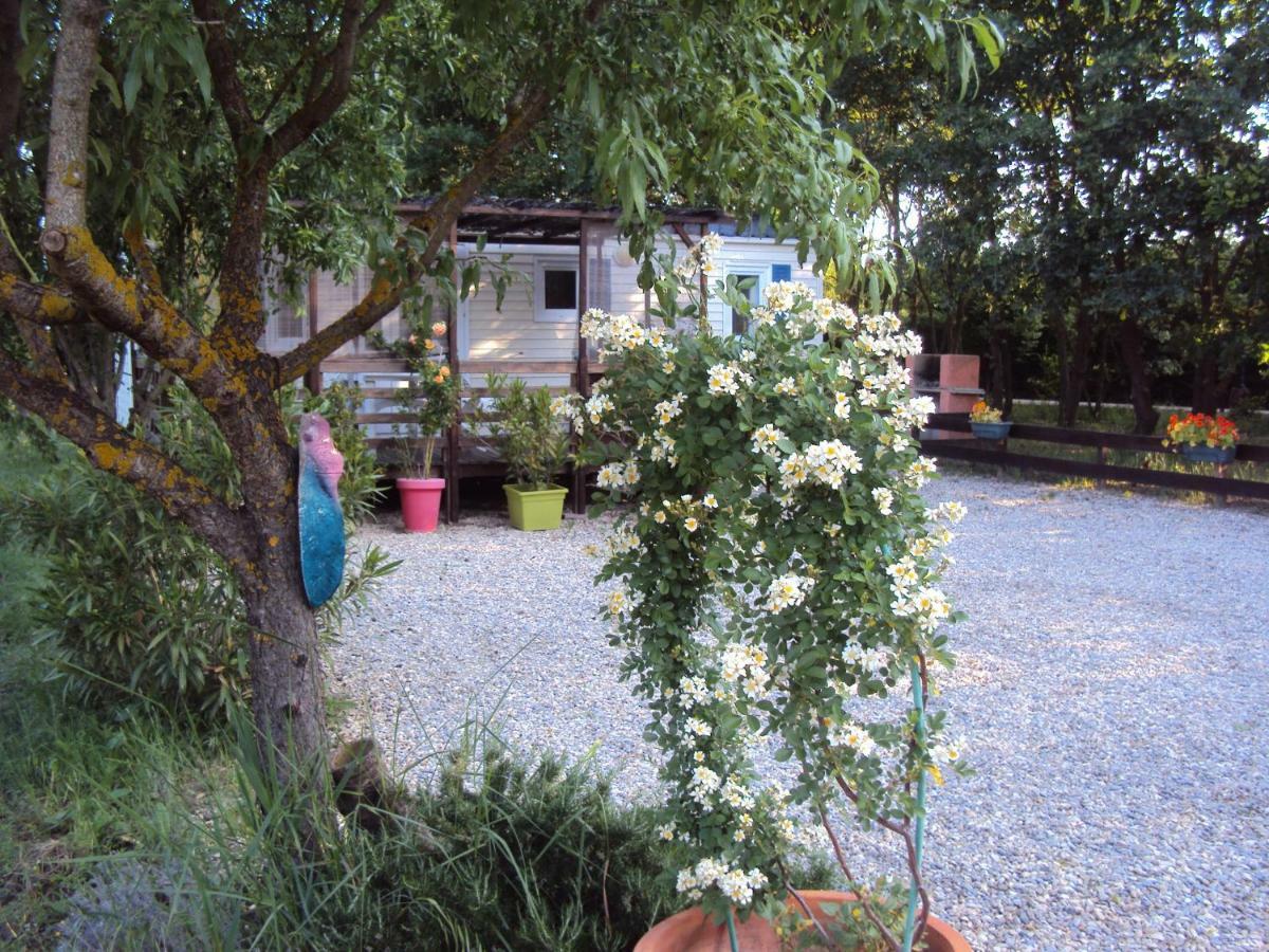 B&B La Douloire Pernes-les-Fontaines Luaran gambar