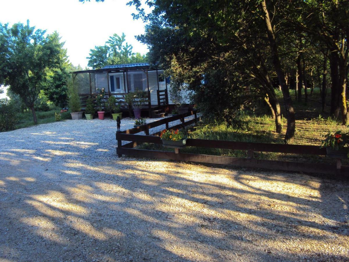 B&B La Douloire Pernes-les-Fontaines Luaran gambar