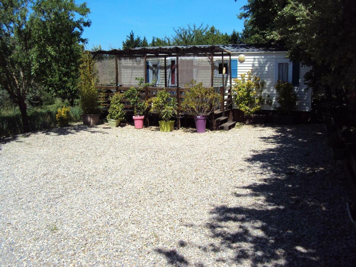 B&B La Douloire Pernes-les-Fontaines Luaran gambar
